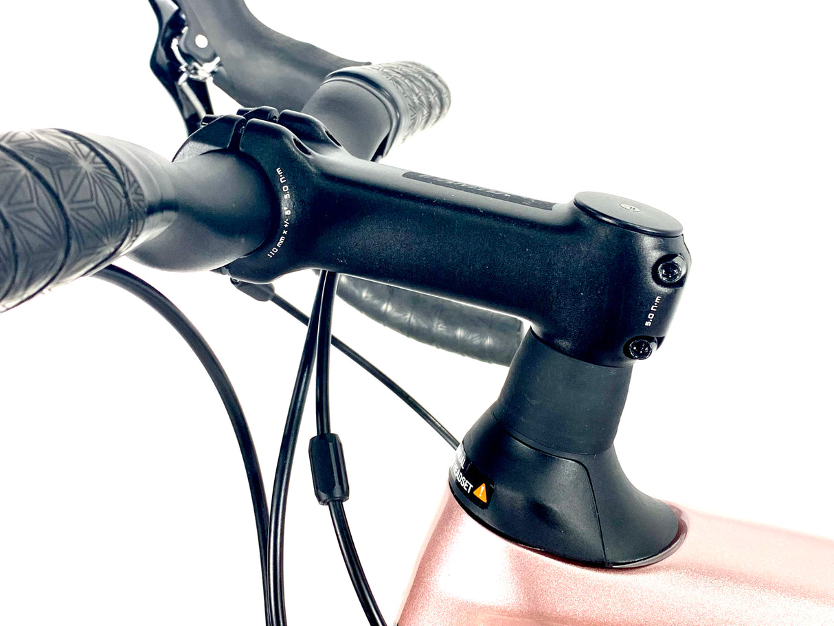 2025 Specialized Roubaix SL8 Sport Shimano 105 12-Speed DT Swiss Wheels Size: 58cm (Preowned)