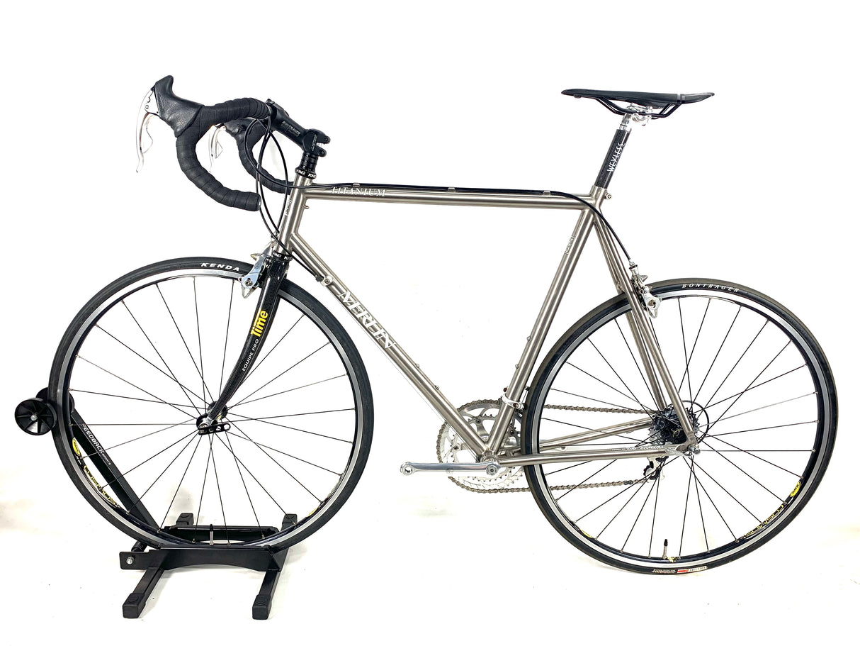 Merlin Titanium Road Bike Camagnolo 8 Speed Mavic Alloy Wheels Size 58cm