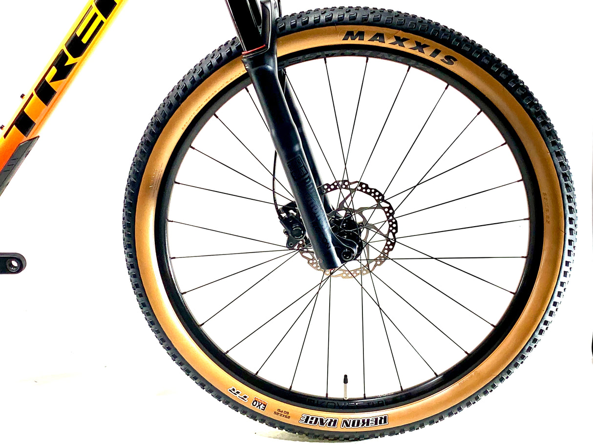 2020 Trek Procaliber 9.6 Hardtail 29 Shimano 1X12 Size: Large (Preowned)