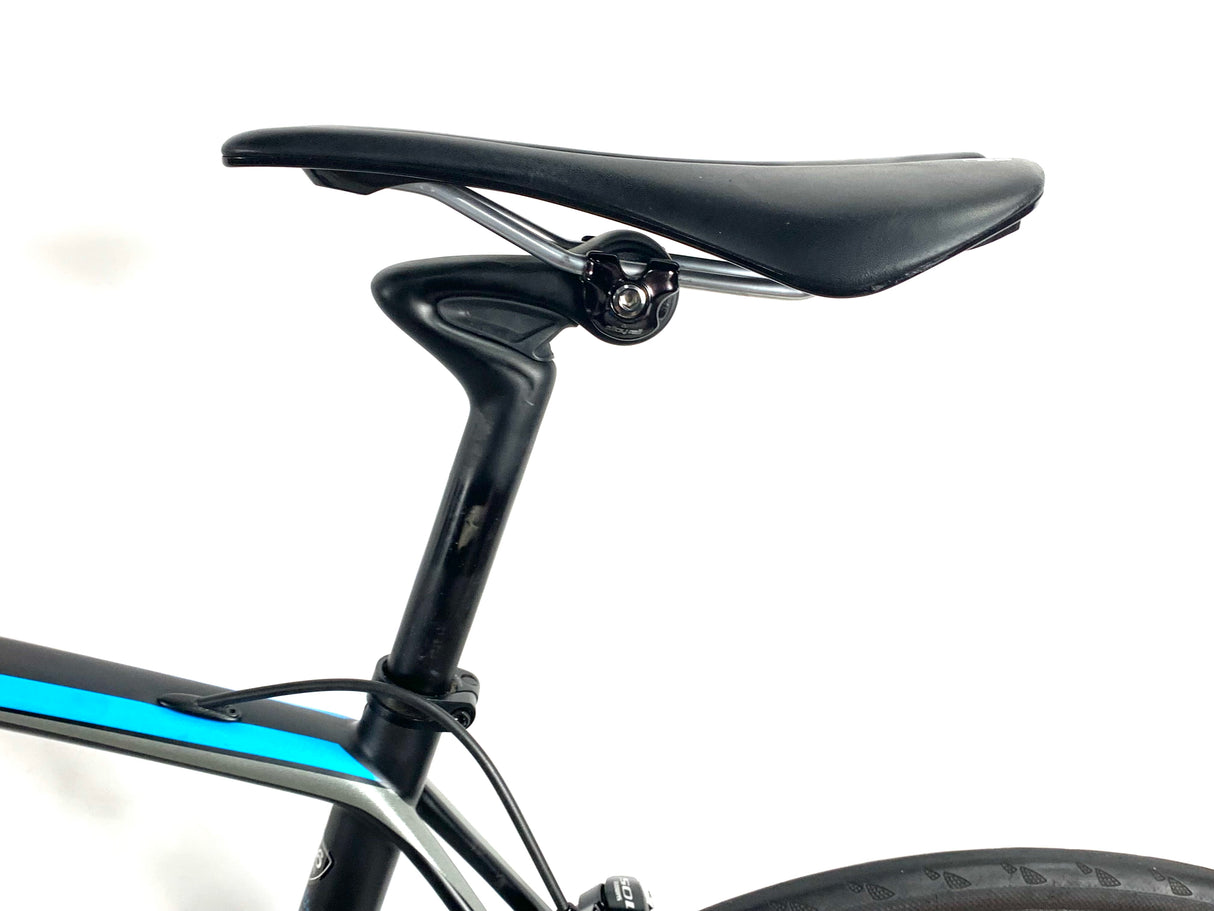 2015 Specialized Roubaix SL4 Comp Ultegra 11-speed Fulcrum Racing S4 Wheels Size: 56cm