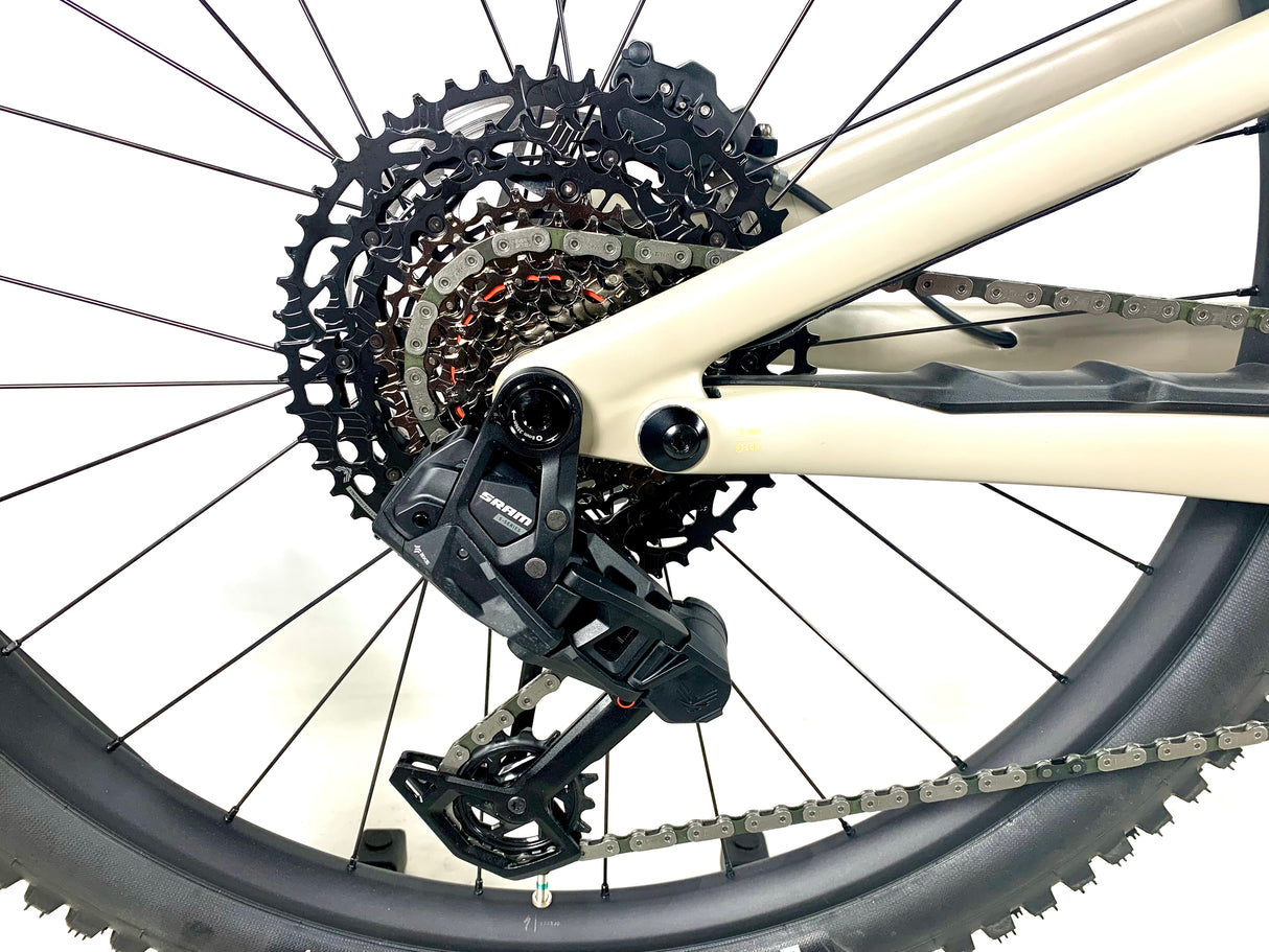 2026 Specialized Stumpjumper 15 Evo Comp 29 SRAM AXS 1X12 Size: S5 (Preowned)