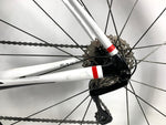2015 Cannondale Synapse Carbon 5 Shimano 105 11 Speed Shimano Wheels Size: 48cm