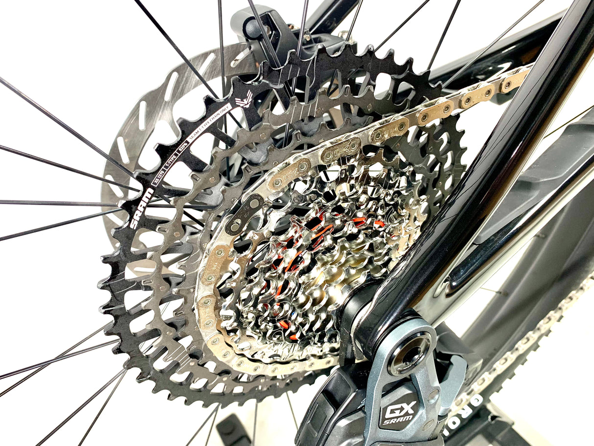 2026 Specialized Epic 8 Evo Expert SRAM GX AXS 1X12 Roval Wheels Size: Med (Preowned)