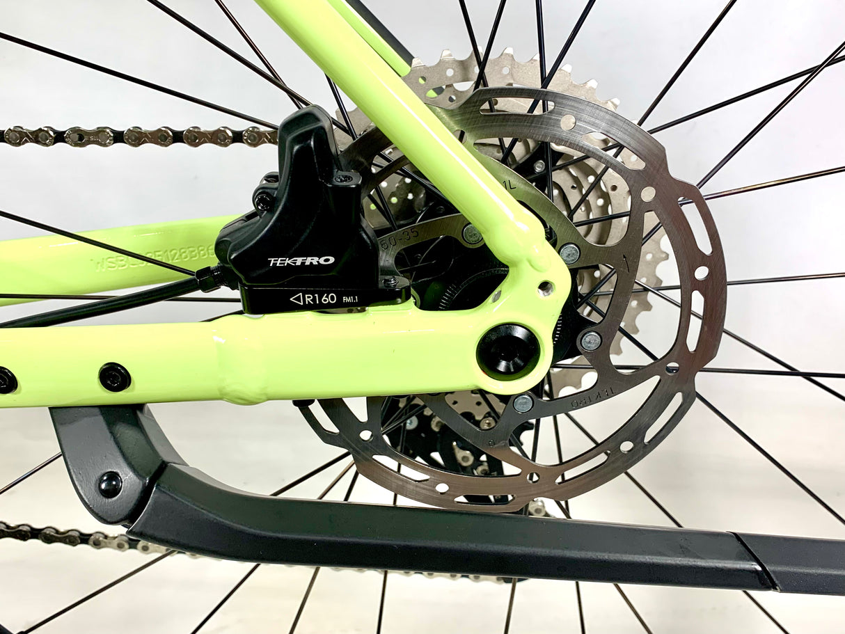 2023 Specialized Turbo Vado SL 4.0 E-Bike Shimano 10 Speed Size: Large (Preowned)