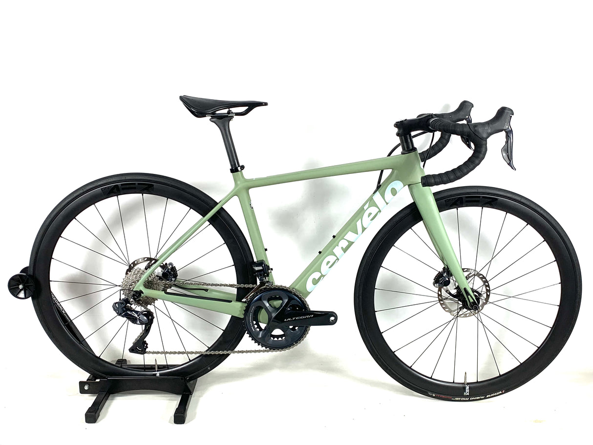 2022 Cervelo R-Series Disc Ultegra Di2 11 Speed Carbon Wheels Size: 48cm