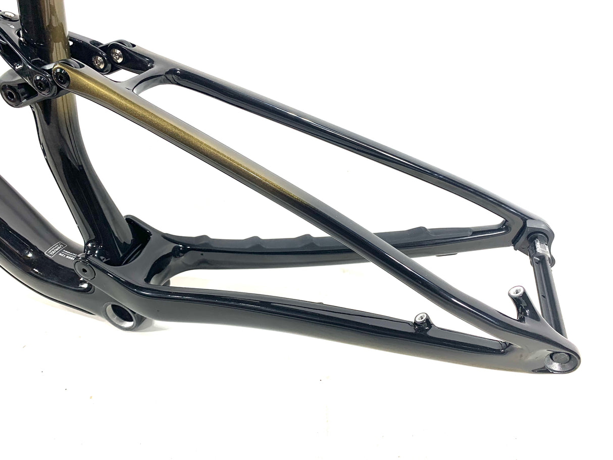 2026 Specialized S-Works Epic 8 Frameset Gloss Carbon Gold Pearl Size: Medium