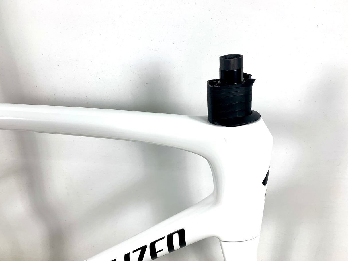 2025 Specialized Tarmac SL8 Carbon Frameset Size: 61cm (Preowned)