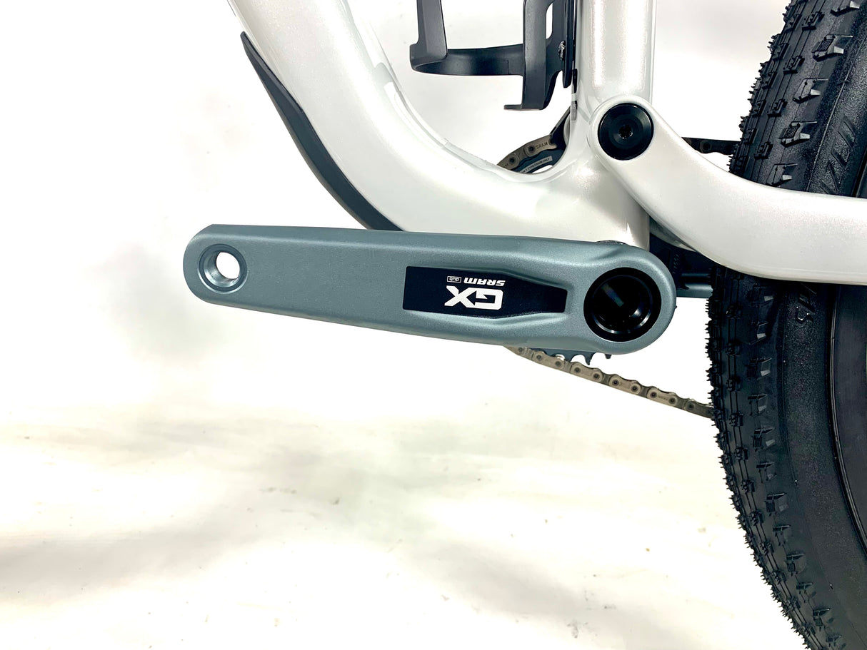 2026 Specialized Epic 8 Expert SRAM GX AXS 1X12 Roval Wheels Size: Medium (Preowned)