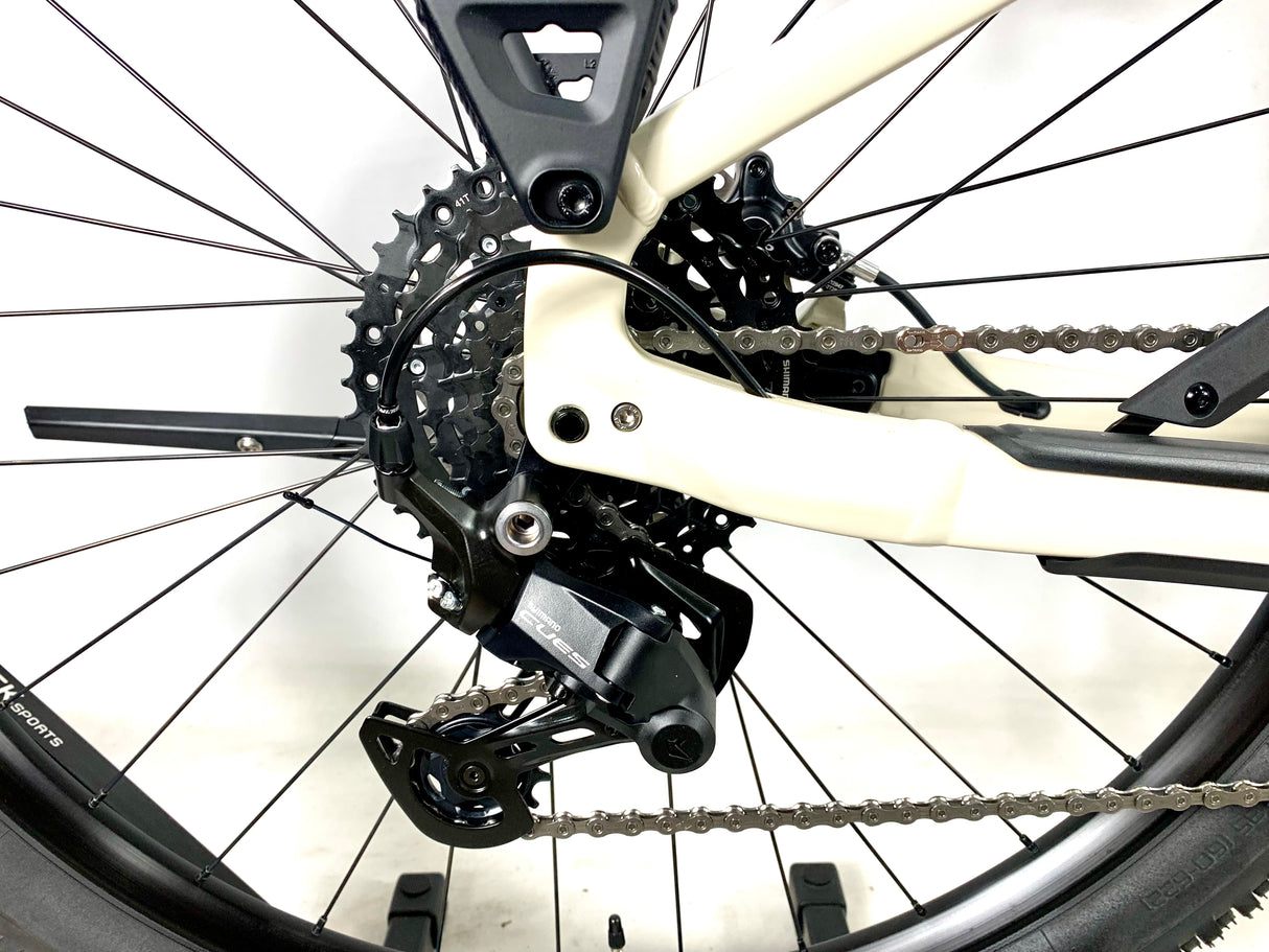 2026 Specialized Turbo Tero 4.0 EQ E-Bike Size: Medium (Preowned)