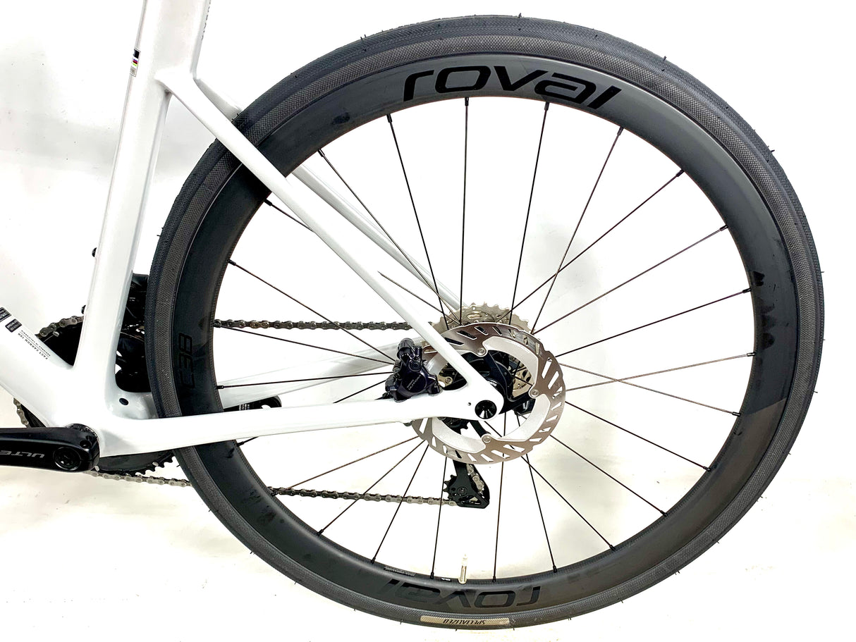 2026 Specialized Roubaix SL8 Expert Ultegra Di2 Roval Carbon Wheels Size: 56cm (Preowned)