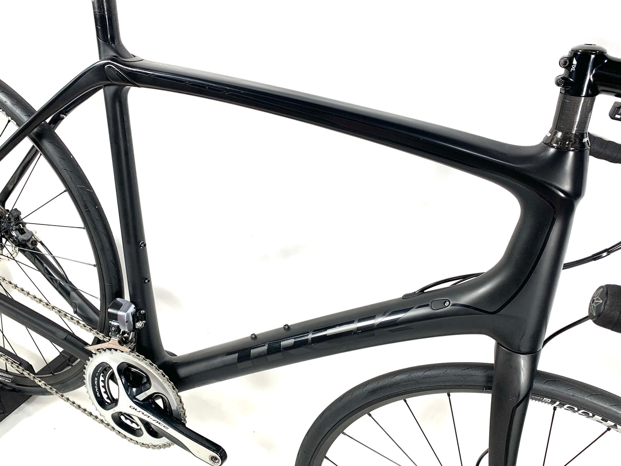 2015 Trek Domane 6.9 Disc Carbon Dura Ace Di2 11-Speed DT Swiss Wheels Size: 62cm