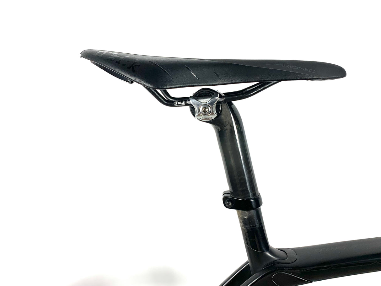 2015 Trek Domane 6.9 Disc Carbon Dura Ace Di2 11-Speed DT Swiss Wheels Size: 62cm
