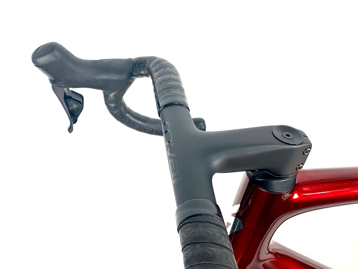 2026 Specialized Aethos 2 Pro Ultegra Di2 Roval Carbon Wheels Size: 56cm (Preowned)