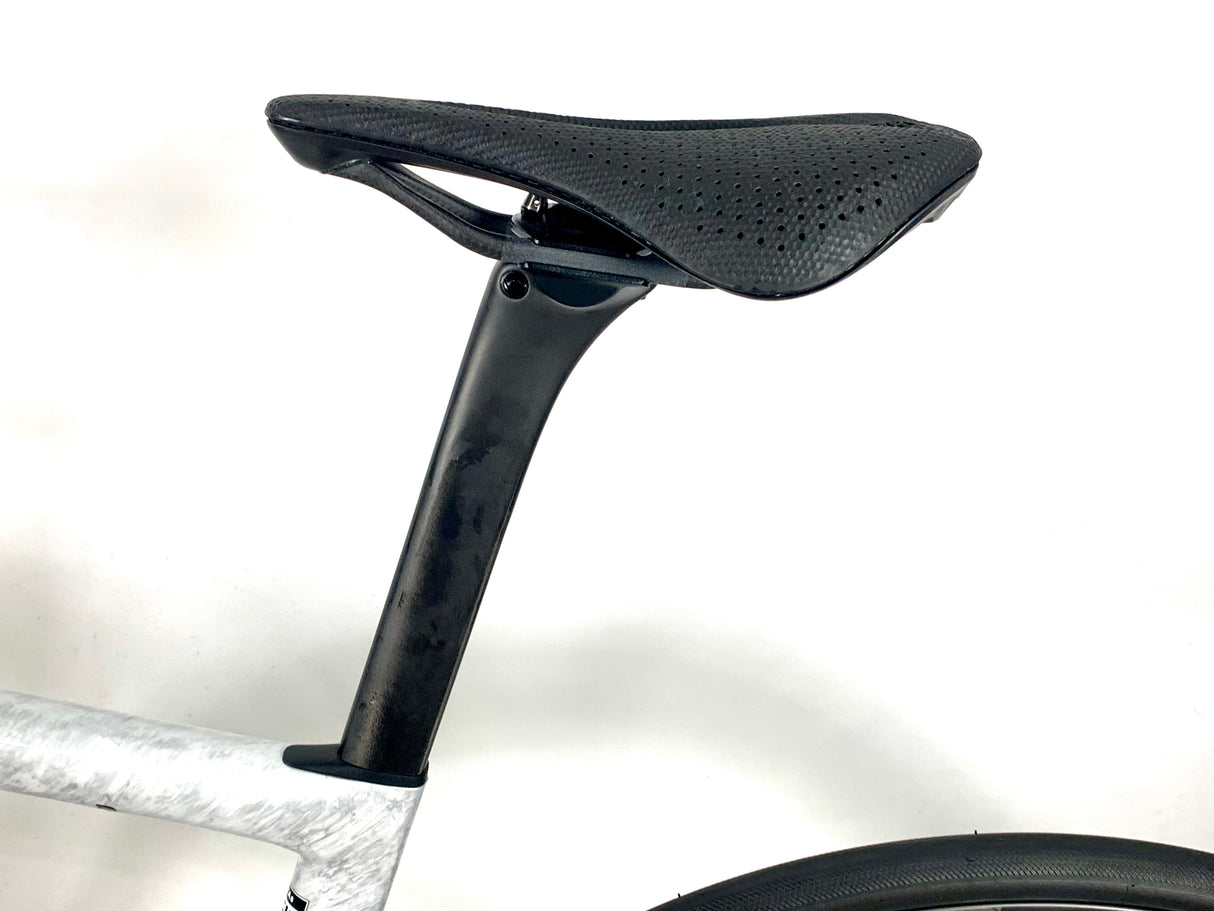 2025 Specialized S-Works Tarmac SL8 Dura Ace 2X12 Size: 49cm (PreOwned)