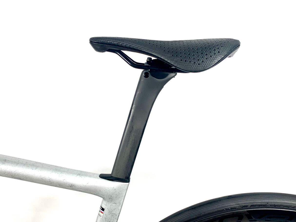 2026 Specialized Tarmac SL8 Ultegra Di2 Roval Carbon Wheels Size: 49cm (Preowned)