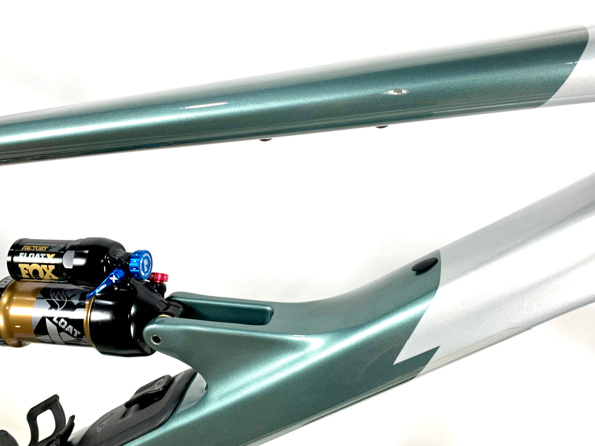 2025 YT Jeffsy Core 4 Sram X0 AXS 1X12 29 Wheels Size: XXL (Preowned)