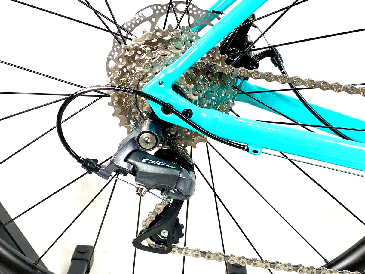 2024 Specialized Allez Alloy Road Bike Shimano Claris Size: 61cm (Preowned)