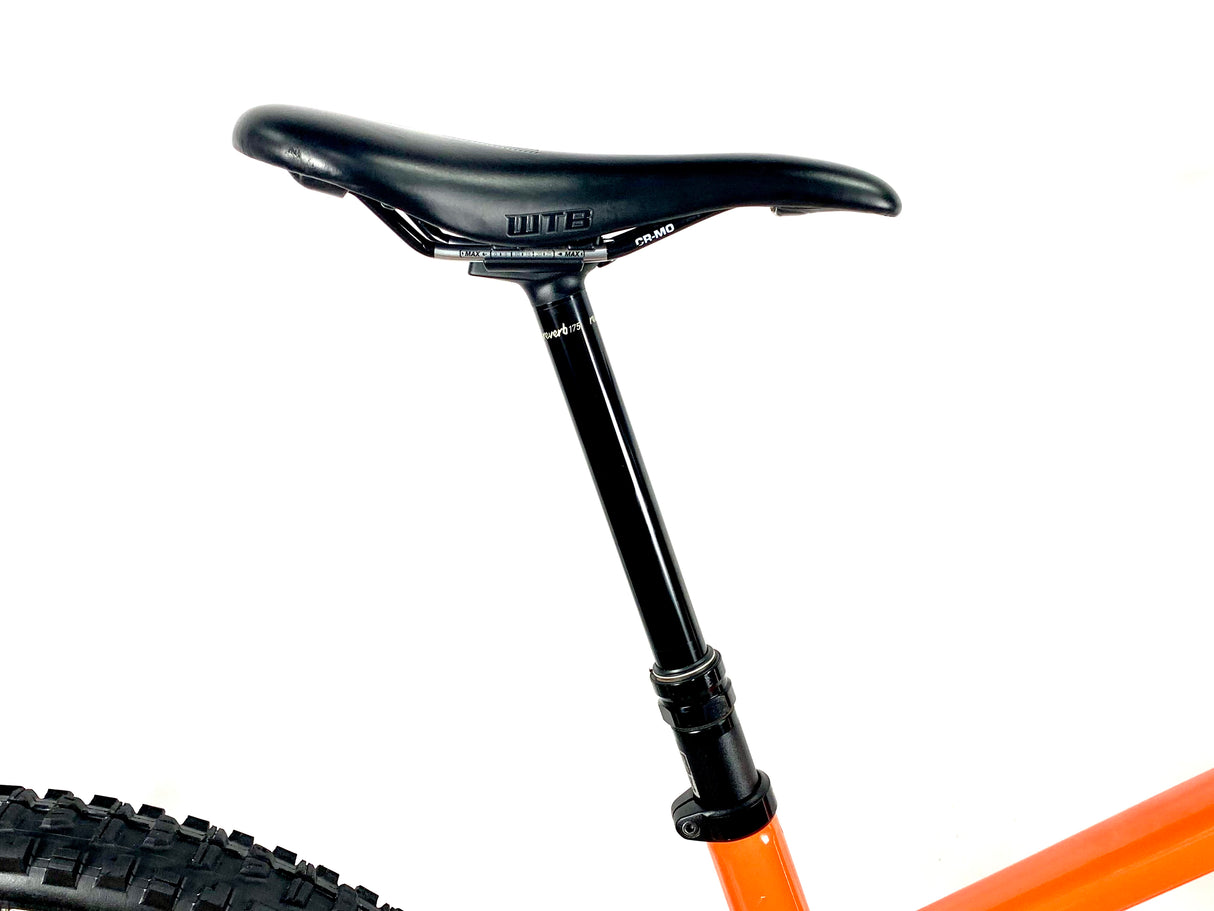 2021 Santa Cruz Hightower Carbon S Sram GX Reserve Carbon Wheels Size: Large (Preowned)