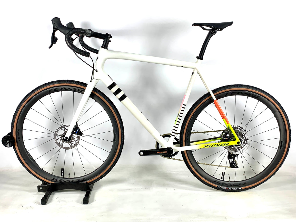 New 2024 Specialized Crux Pro SRAM Force AXS 1X12 Roval Carbon Wheels Size: 61cm