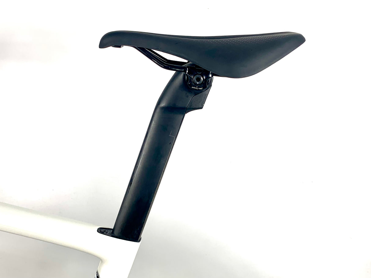 2025 Specialized Tarmac SL7 Sport 105 12-SPD Size: 58cm (Preowned)