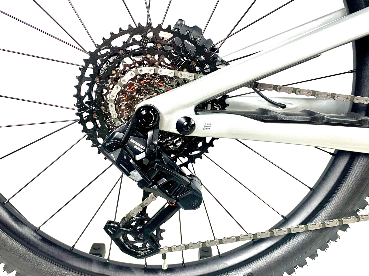 2026 Specialized Stumpjumper 15 Evo Comp 29 SRAM Size: S3 (Preowned)