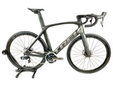 2022 Trek Madone SLR 9 SRAM AXS 12 Speed Bontrager Aeolus RSL Carbon Wheels Size: 58cm