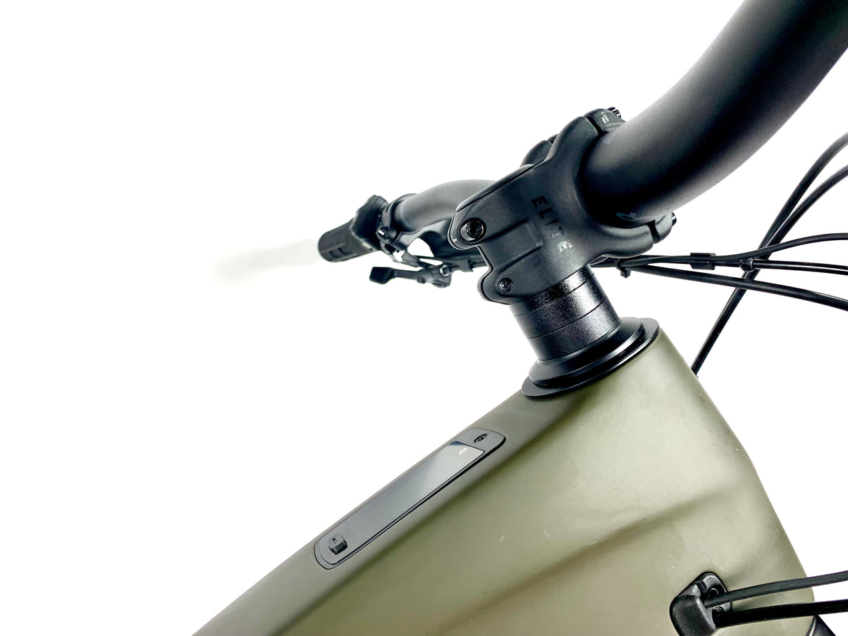 2025 Trek Slash+ 9.7 Carbon Sram GX 1X12 SpokeX Carbon Wheels Size: Large (Preowned)