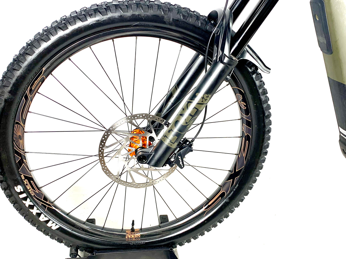 2025 Trek Slash+ 9.7 Carbon Sram GX 1X12 SpokeX Carbon Wheels Size: Large (Preowned)