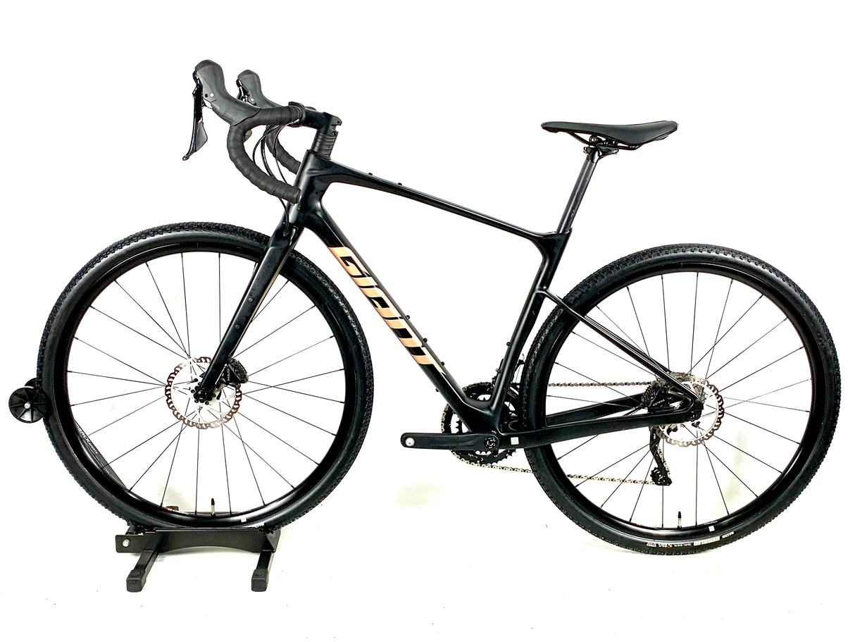 2022 Giant Revolt Advanced 3 GRX 2x10 Speed Giant Alloy Wheels Size: Medium