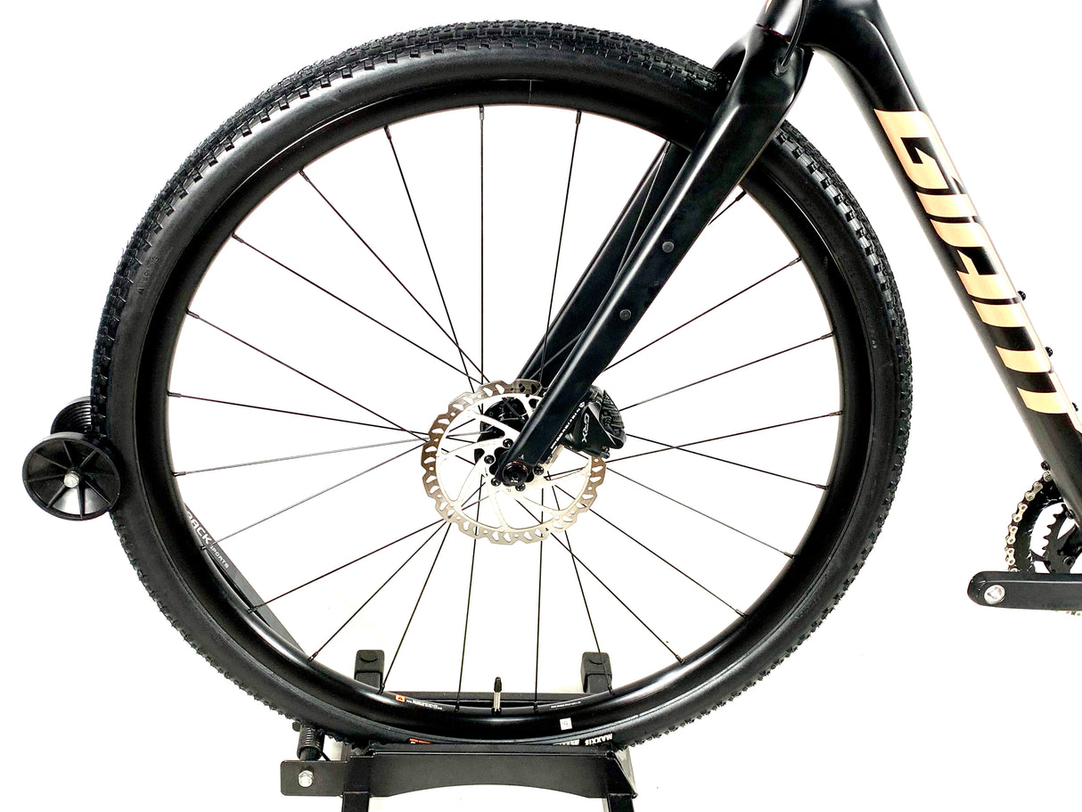 2022 Giant Revolt Advanced 3 GRX 2x10 Speed Giant Alloy Wheels Size: Medium