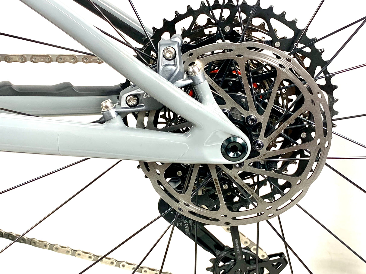 2025 Specialized Epic 8 Comp 29 SRAM AXS 1X12 Size: Small (Preowned)