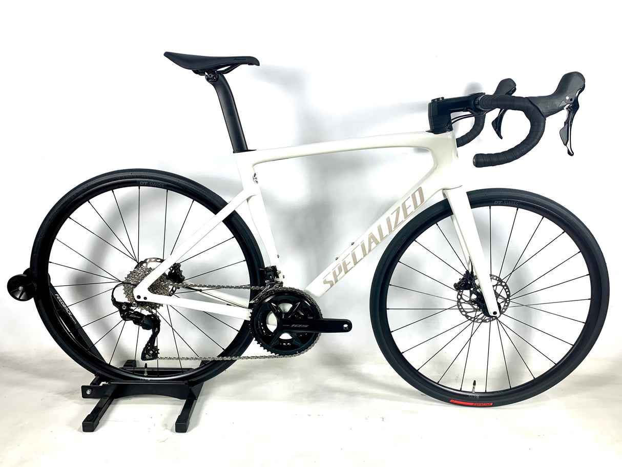 2025 Specialized Tarmac SL7 Sport Shimano 105 12-SPD DT Swiss Wheels Size: 56cm