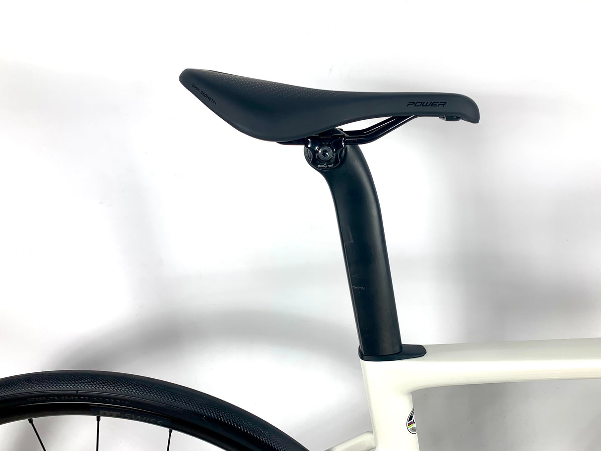 2025 Specialized Tarmac SL7 Sport Shimano 105 12-SPD DT Swiss Wheels Size: 56cm