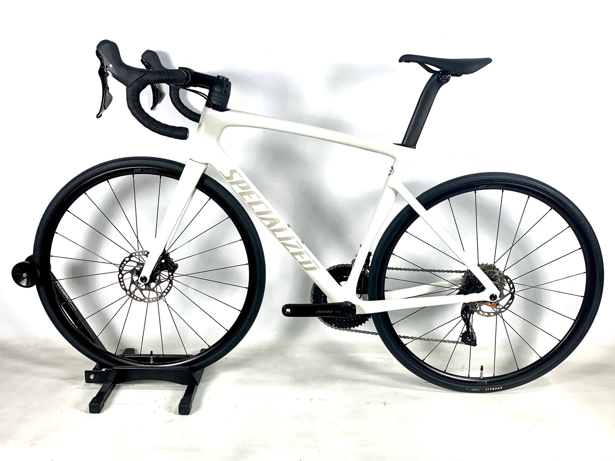 2025 Specialized Tarmac SL7 Sport Shimano 105 12-SPD DT Swiss Wheels Size: 56cm