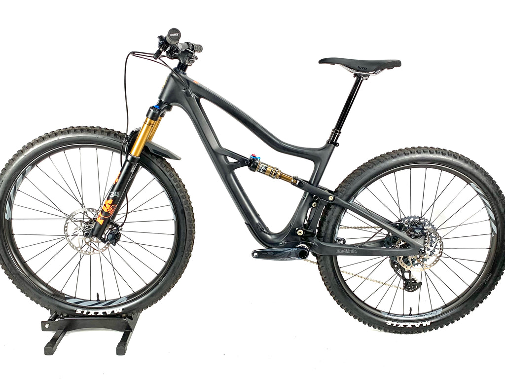 2022 Ibis Ripley V4 Carbon 29er SRAM GX AXS 1X12 Speed Ibis Carbon Whe