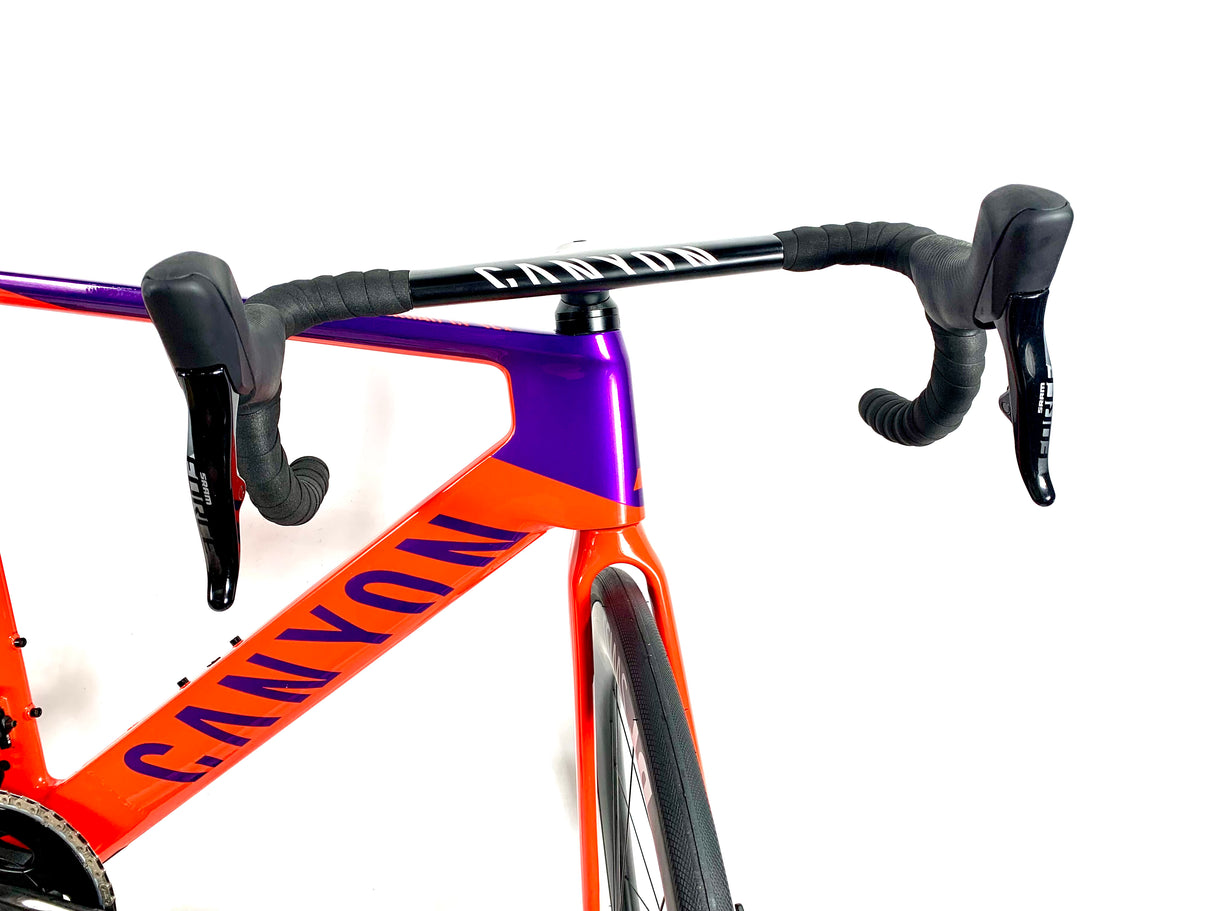 2024 Canyon Aeroad CF SLX 8 Force AXS 12 Speed DT Swiss Wheels Size: Medium