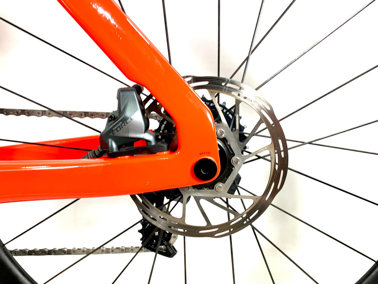 2024 Canyon Aeroad CF SLX 8 Force AXS 12 Speed DT Swiss Wheels Size: Medium