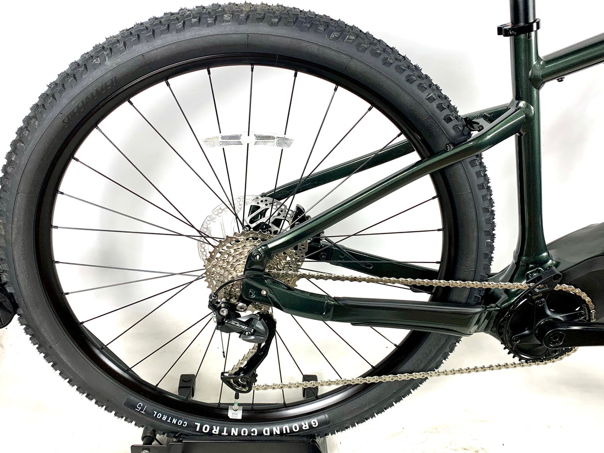 2022 Specialized Turbo Tero 3.0 E-Mountain Bike 1x9 Speed 29er Wheels Size: Large