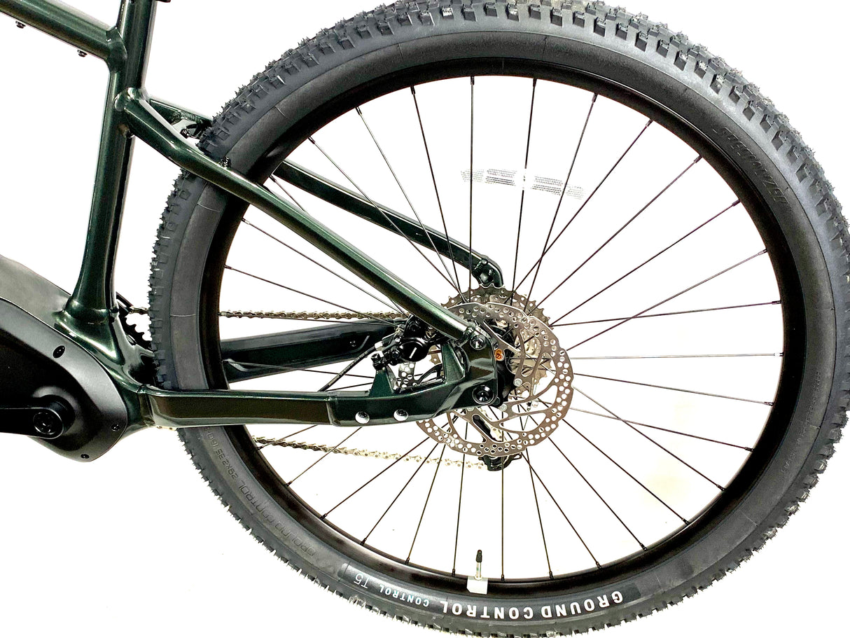 2022 Specialized Turbo Tero 3.0 E-Mountain Bike 1x9 Speed 29er Wheels Size: Large