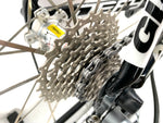 2010 Giant Defy Advanced 1 Carbon Shimano Ultegra 10-Speed Mavic Wheels Size: XL
