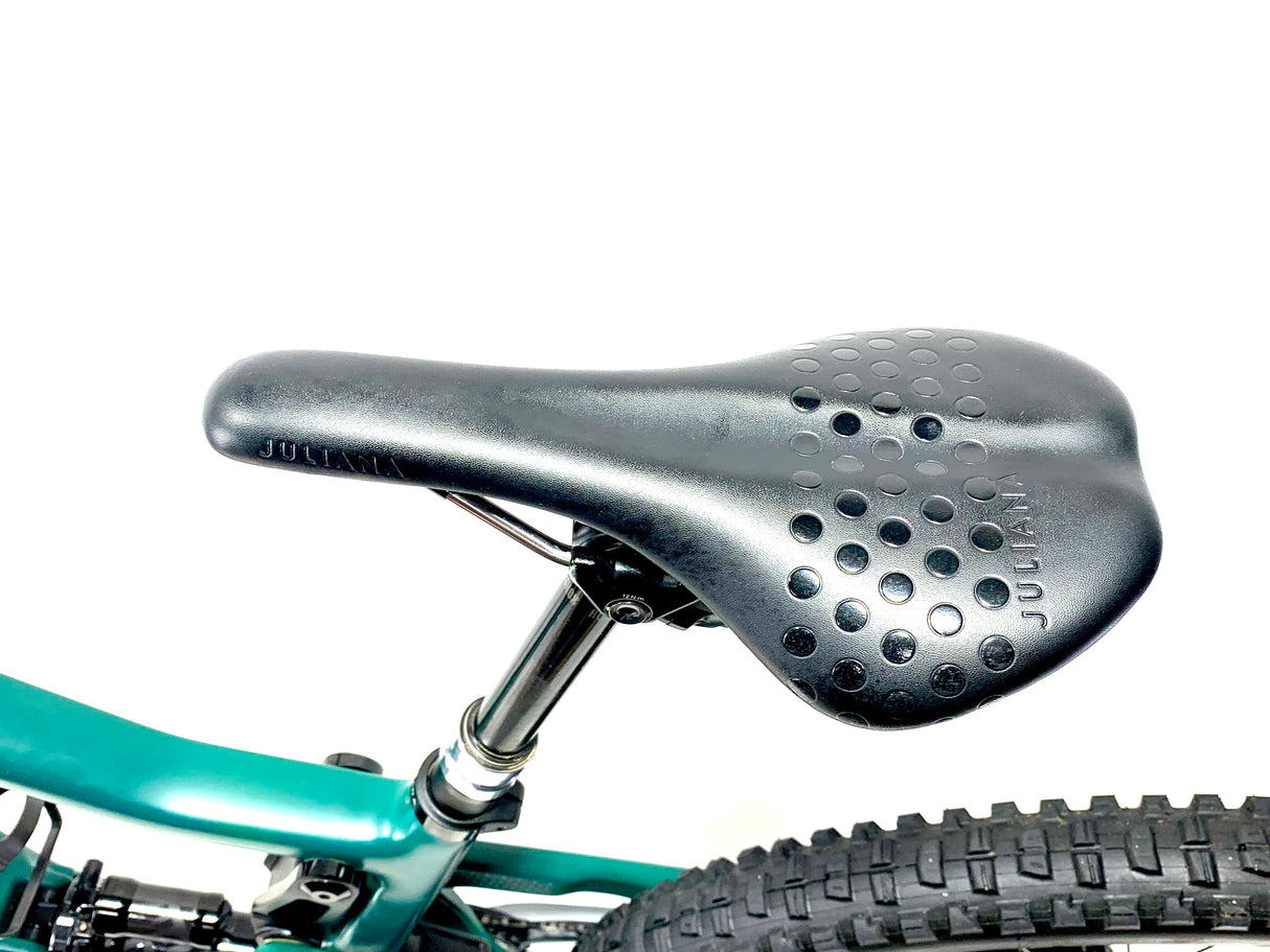 2024 Juliana Roubion Carbon C GX AXS Size: Small (Preowned)