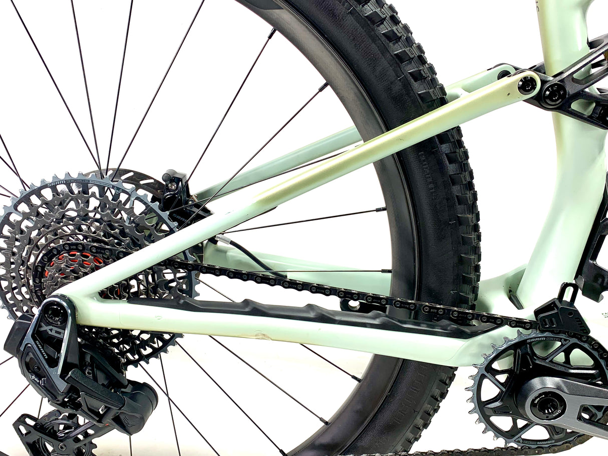 2024 Specialized Epic 8 Evo Pro SRAM X0 AXS Size: Small (Preowned)