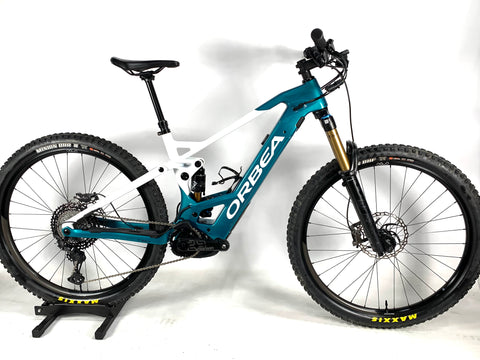 2022 Orbea Wild FS M-Team Carbon 29er E-Mountain Bike Shimano 1x12 Size: Medium