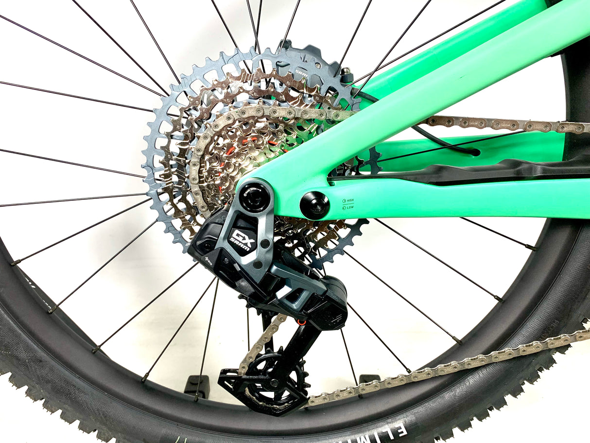 2025 Specialized Stumpjumper 15 Expert SRAM GX AXS 1X12 Size: S2 (Small)
