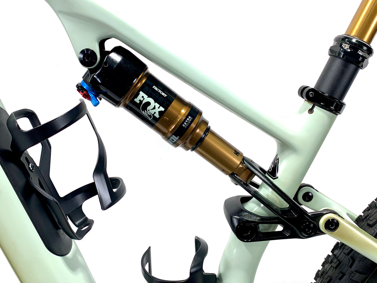 2024 Specialized Epic 8 Evo Pro SRAM X0 AXS Size: Small (Preowned)