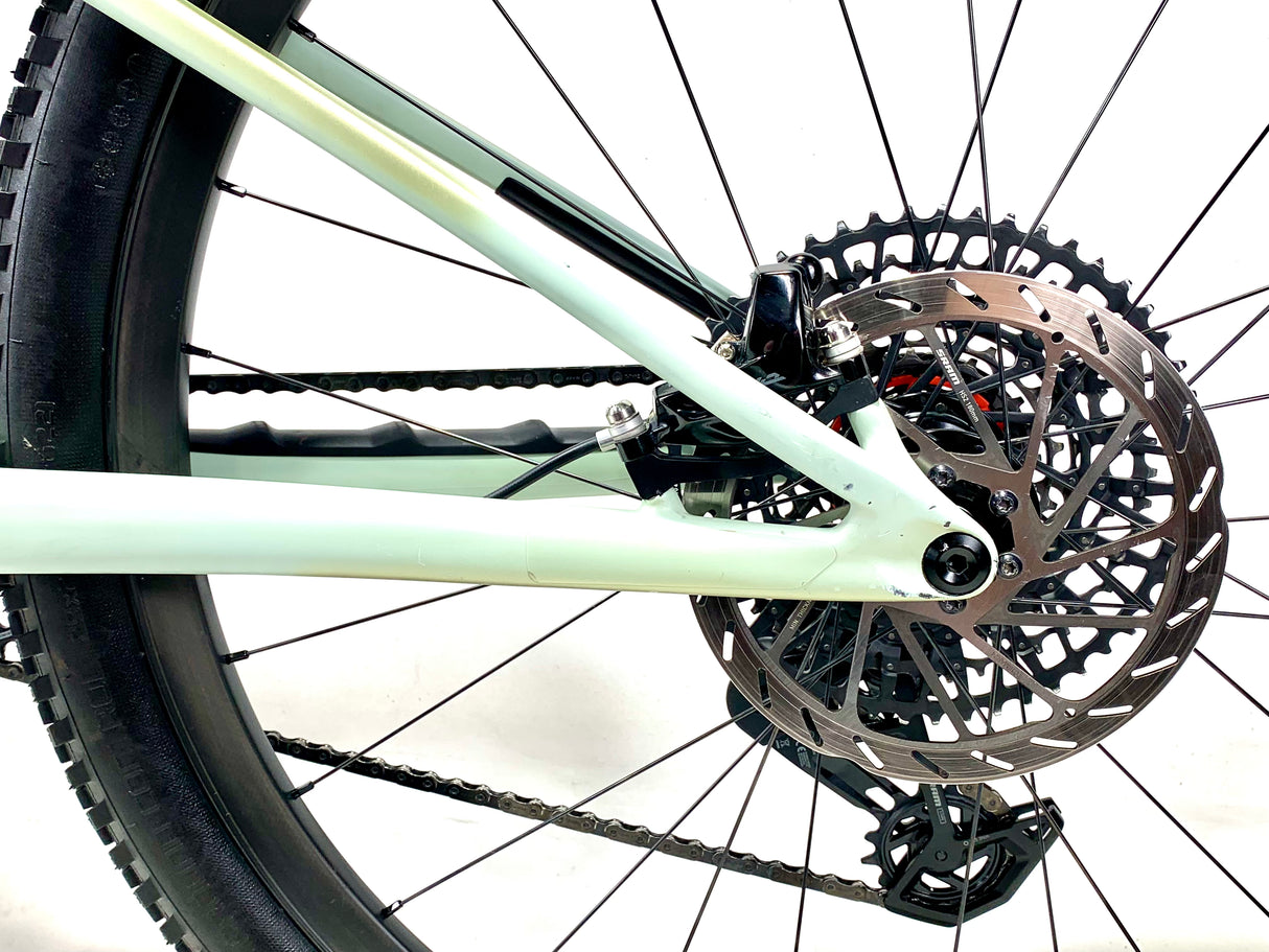 2024 Specialized Epic 8 Evo Pro SRAM X0 AXS Size: Small (Preowned)