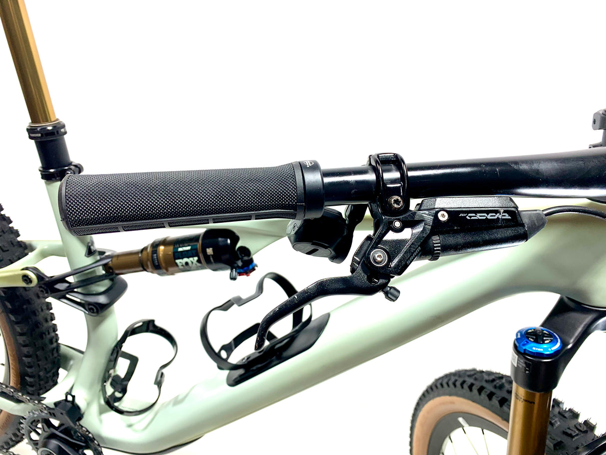 2024 Specialized Epic 8 Evo Pro SRAM X0 AXS Size: Medium (Preowned)