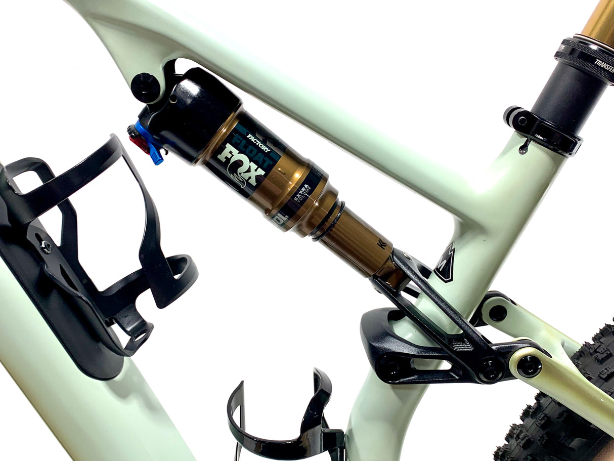 2024 Specialized Epic 8 Evo Pro SRAM X0 AXS Size: Medium (Preowned)