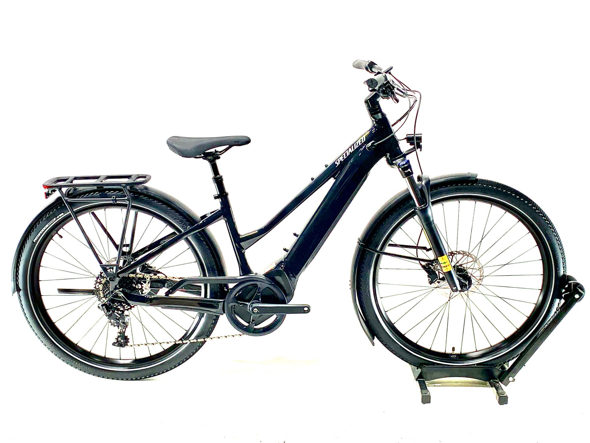 2024 Specialized Turbo Vado 4.0 Step-Through Size: Small (Preowned)