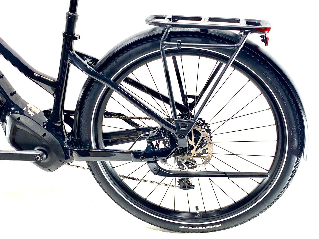 2024 Specialized Turbo Vado 4.0 Step-Through Size: Small (Preowned)